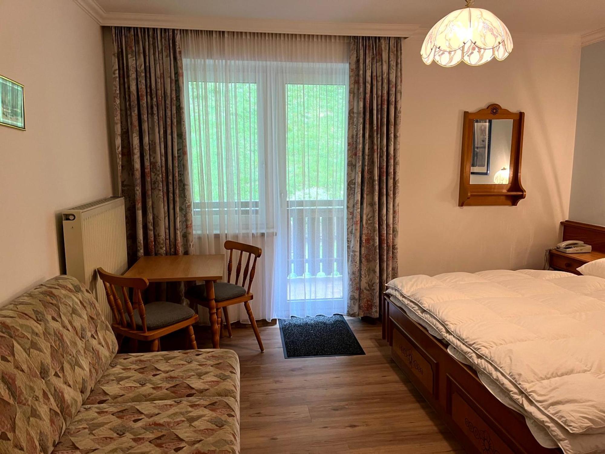 Pension Haus Riedlsperger Saalbach-Hinterglemm Esterno foto